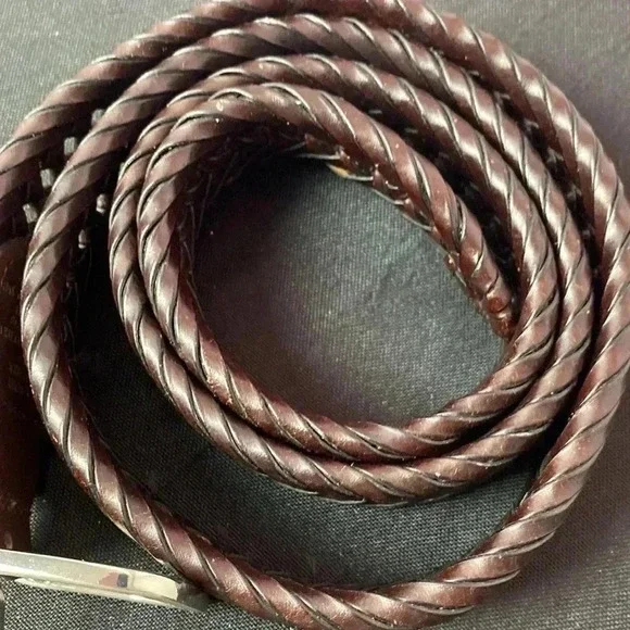 UNBRANDED MENS SIZE 40 BROWN BRAIDED LEATHER BELT GOOD CLEAN CONDITION - Picture 4 of 9